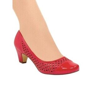 Vintage Gabriella Renee Lydia Pumps In Red with Box 8.5